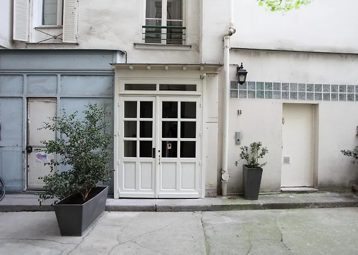 Apartment In The Heart Of